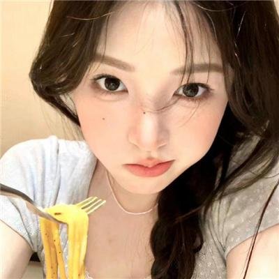派对女郎电影海报